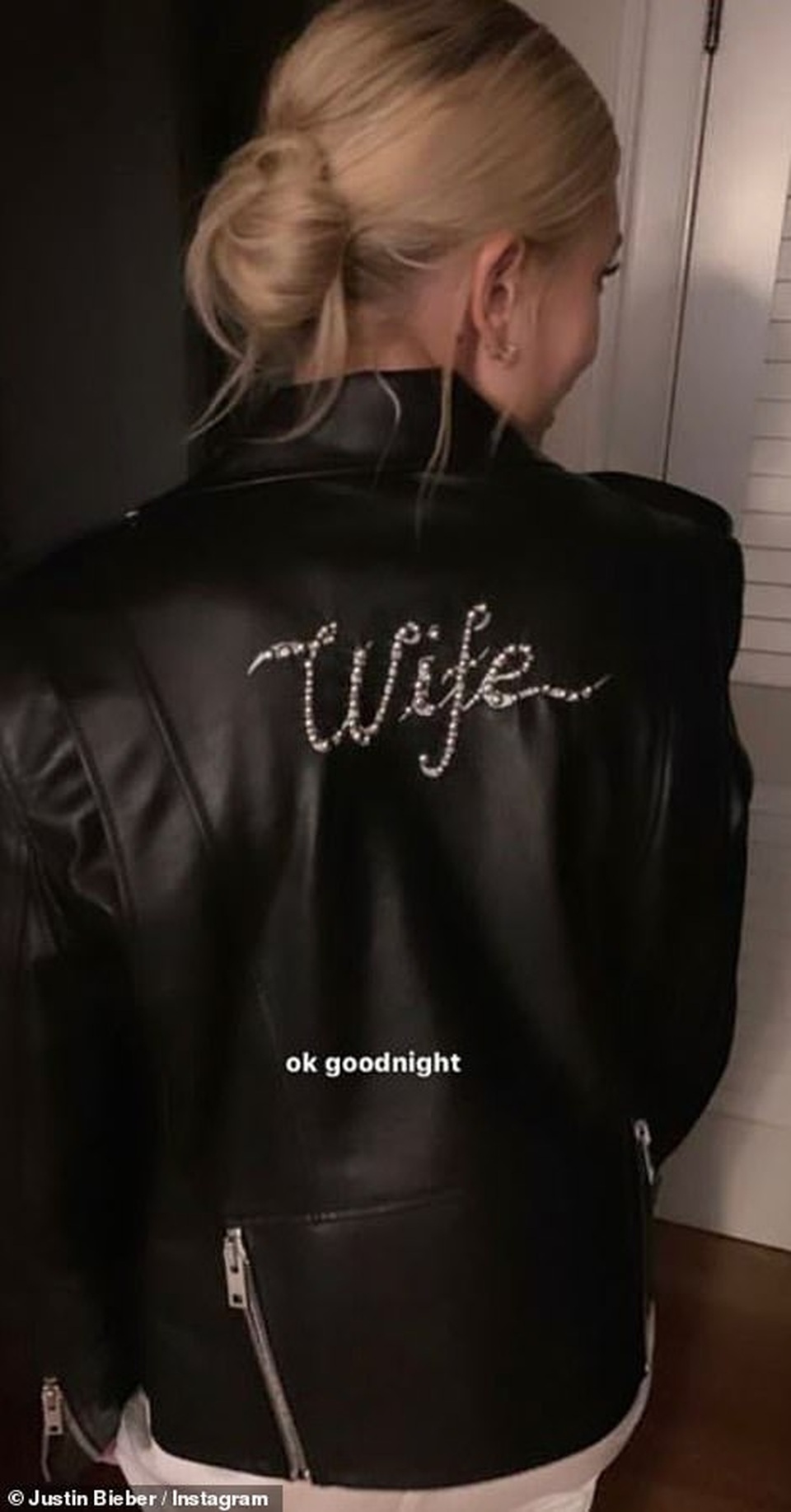 Justin Bieber hôn môi bà xã Hailey Baldwin say đắm trong hôn lễ thế kỷ - 4 Justin Bieber hôn môi bà xã Hailey Baldwin say đắm trong hôn lễ thế kỷ - 4