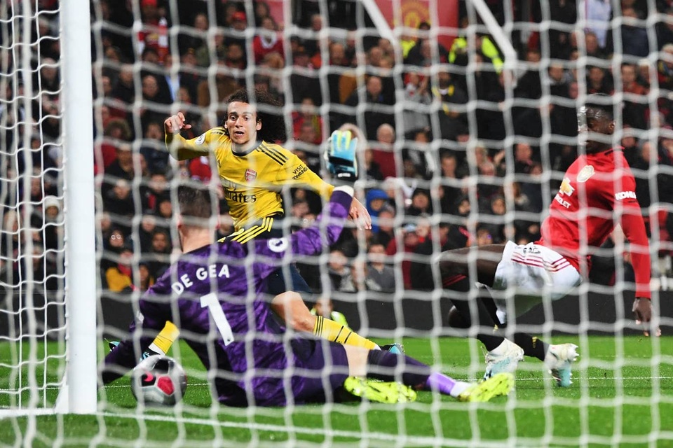 Những khoảnh khắc chia điểm thất vọng giữa Man Utd và Arsenal - 10 Những khoảnh khắc chia điểm thất vọng giữa Man Utd và Arsenal - 10