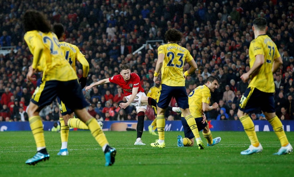 Những khoảnh khắc chia điểm thất vọng giữa Man Utd và Arsenal - 11 Những khoảnh khắc chia điểm thất vọng giữa Man Utd và Arsenal - 11