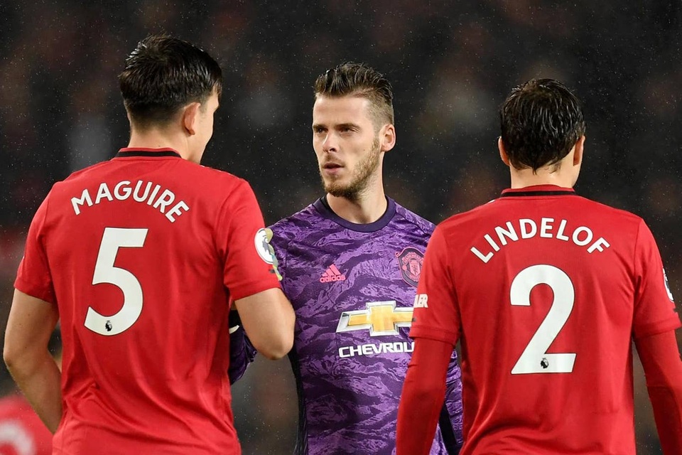 Những khoảnh khắc chia điểm thất vọng giữa Man Utd và Arsenal - 4 Những khoảnh khắc chia điểm thất vọng giữa Man Utd và Arsenal - 4