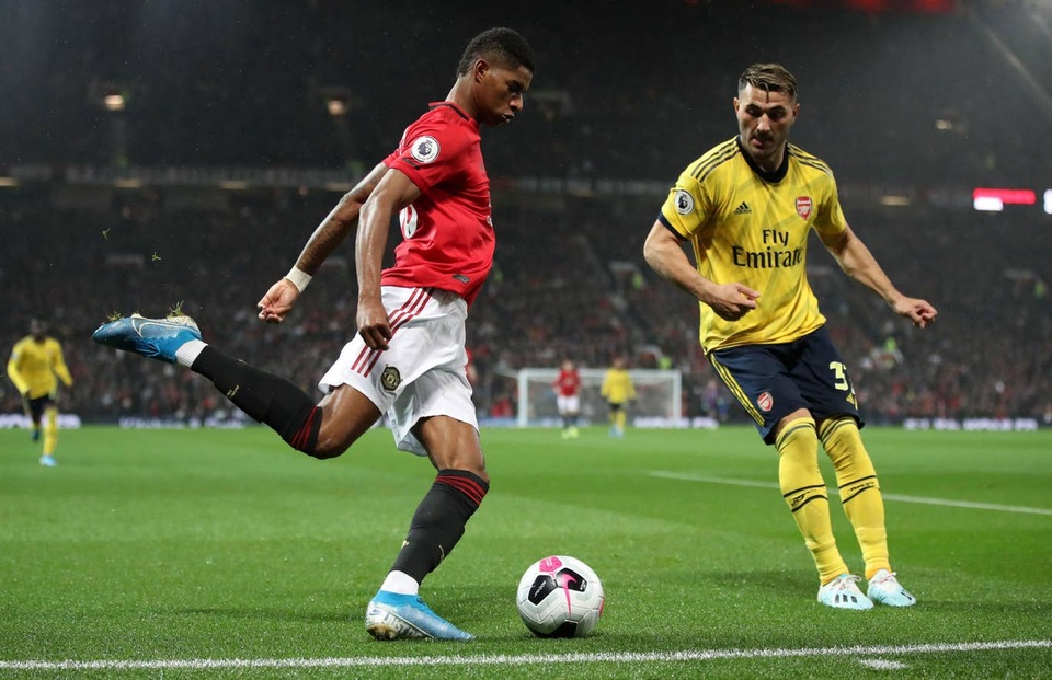 Những khoảnh khắc chia điểm thất vọng giữa Man Utd và Arsenal - 5 Những khoảnh khắc chia điểm thất vọng giữa Man Utd và Arsenal - 5