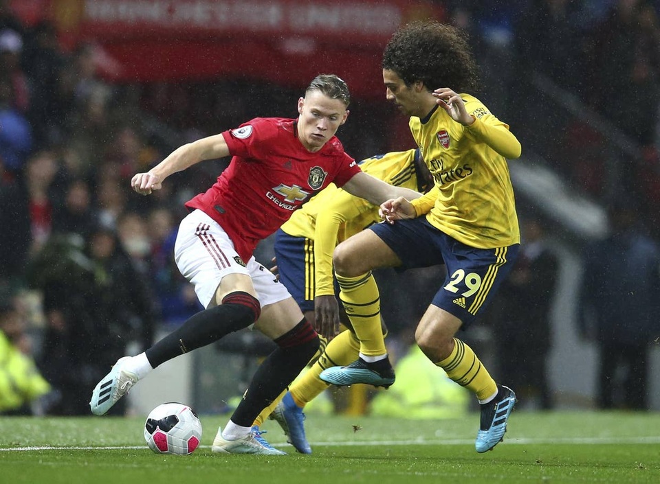 Những khoảnh khắc chia điểm thất vọng giữa Man Utd và Arsenal - 9 Những khoảnh khắc chia điểm thất vọng giữa Man Utd và Arsenal - 9
