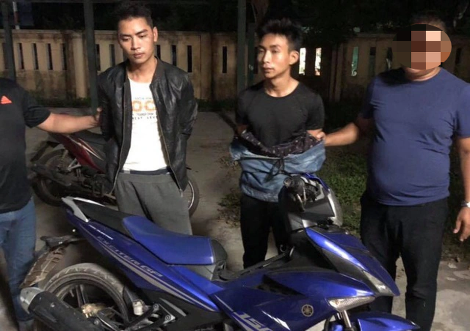 Lời khai ban đầu của 2 nghi phạm sát hại nam sinh chạy Grab - 1 Lời khai ban đầu của 2 nghi phạm sát hại nam sinh chạy Grab - 1