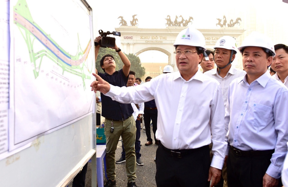 Phó Thủ tướng: Người dân “sốt ruột” về các dự án giao thông mãi không... thông! - 1 Phó Thủ tướng: Người dân “sốt ruột” về các dự án giao thông mãi không... thông! - 1
