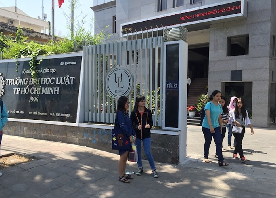 Thanh tra trường ĐH Luật TPHCM: Chưa phát hiện biểu hiện tư lợi cá nhân - 1