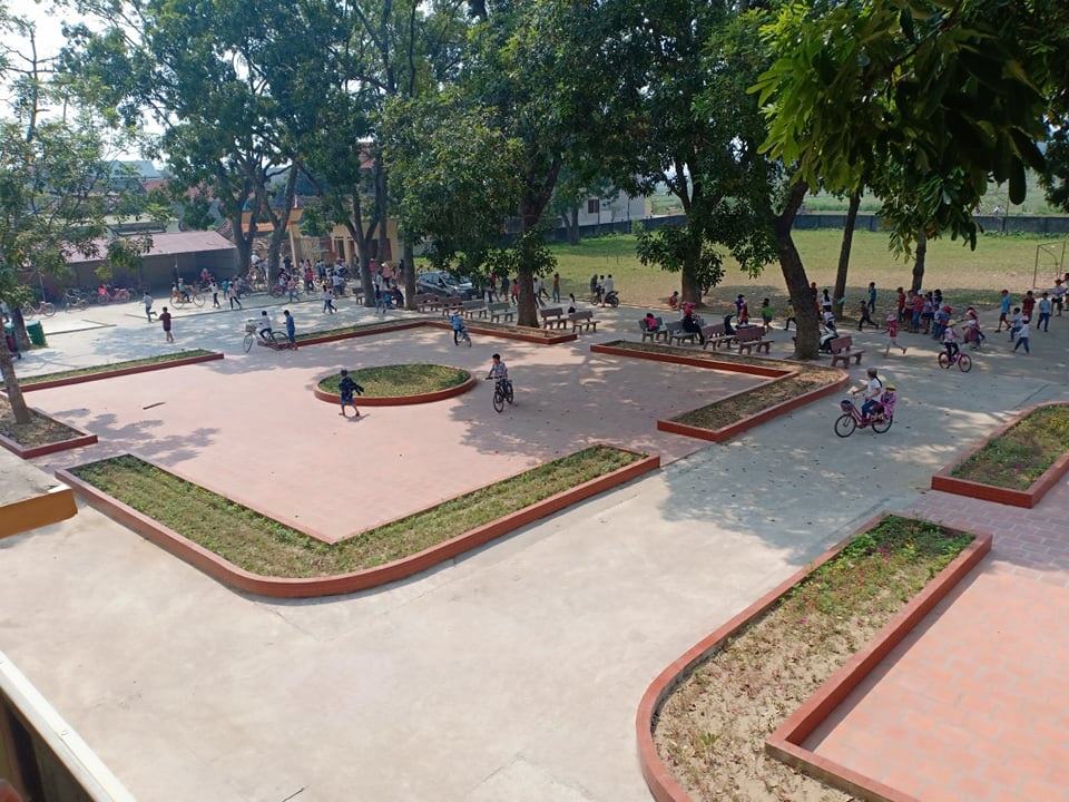 “Giật mình” với 30 khoản thu của một trường làng - 4