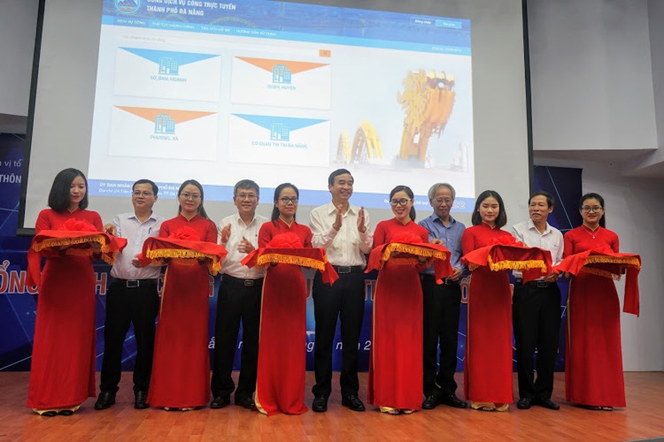 Đà Nẵng đưa Cổng dịch vụ công trực tuyến vào hoạt động - 1 Đà Nẵng đưa Cổng dịch vụ công trực tuyến vào hoạt động - 1