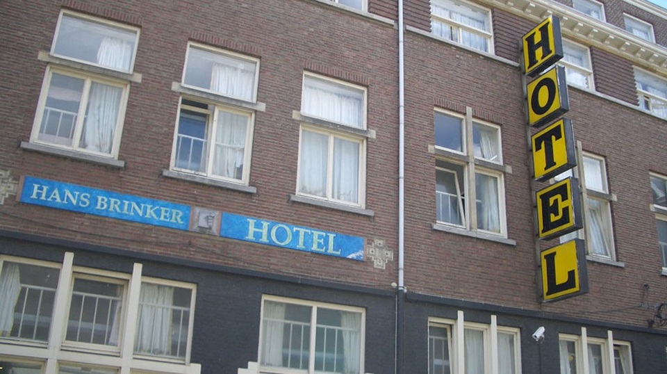 Khách sạn tệ nhất thế giới vẫn hoạt động bền vững suốt 40 năm - 1