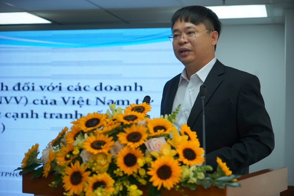 Vì sao doanh nghiệp vừa và nhỏ “mãi không lớn”? - 4 Vì sao doanh nghiệp vừa và nhỏ “mãi không lớn”? - 4