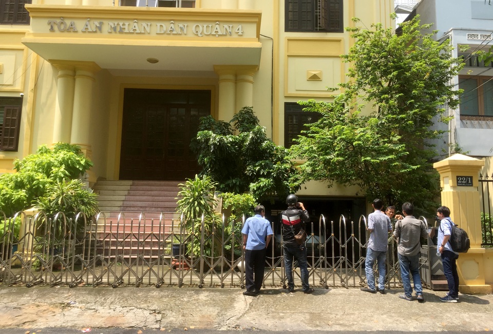 Khám xét văn phòng làm việc của thẩm phán Nguyễn Hải Nam - 1 Khám xét văn phòng làm việc của thẩm phán Nguyễn Hải Nam - 1