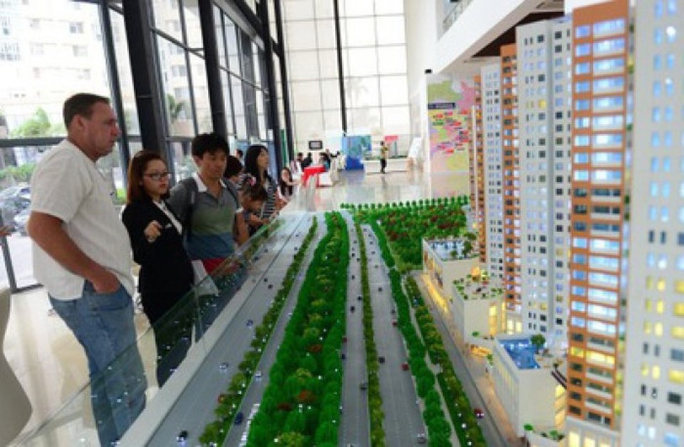 Người nước ngoài “núp bóng” mua nhà: Không bộ ngành nào nắm con số cụ thể? - 1 Người nước ngoài “núp bóng” mua nhà: Không bộ ngành nào nắm con số cụ thể? - 1