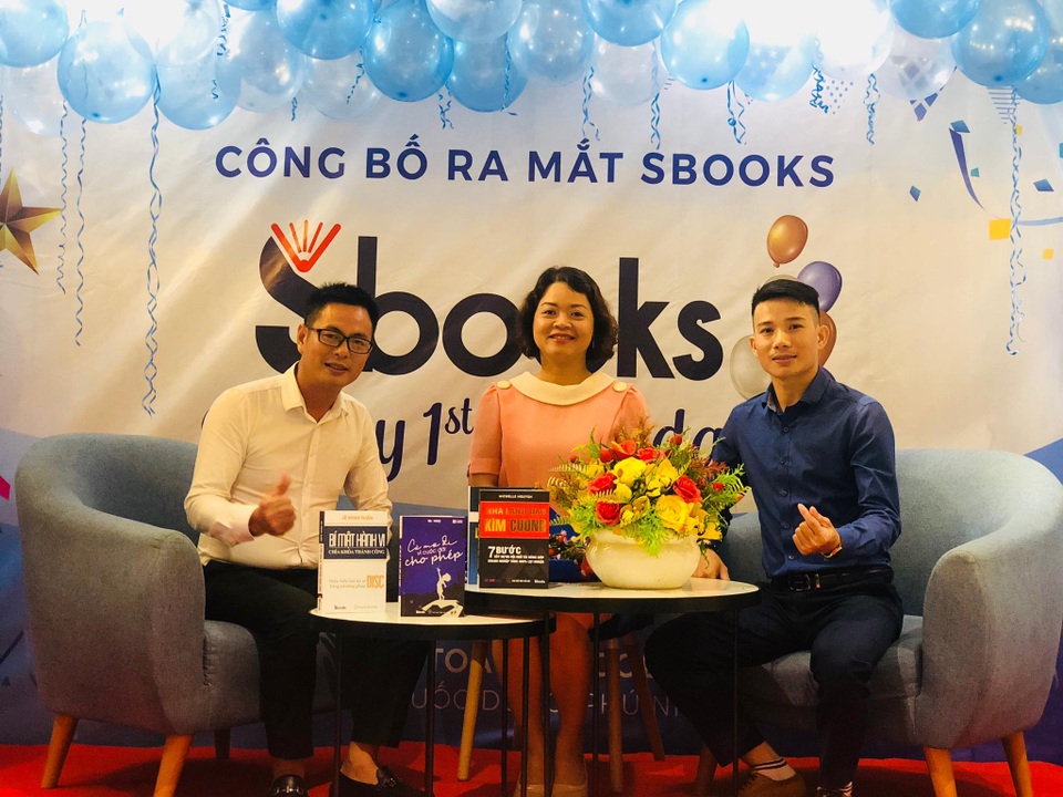 Công ty Cổ phần Sbooks kỷ niệm 1 năm thành lập - 5 Công ty Cổ phần Sbooks kỷ niệm 1 năm thành lập - 5
