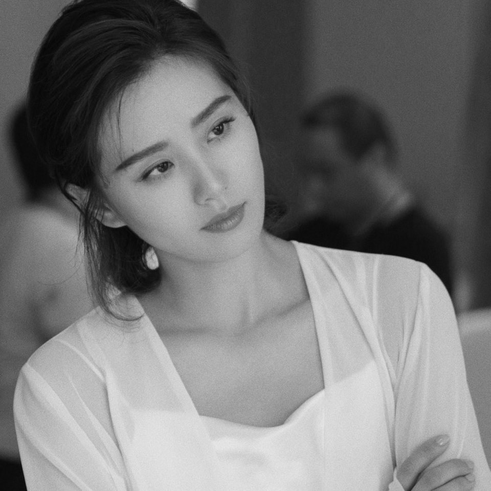 Nhan sắc mặn mà, quyến rũ của “mẹ bỉm sữa” Cao Viên Viên và Lưu Thi Thi - 6