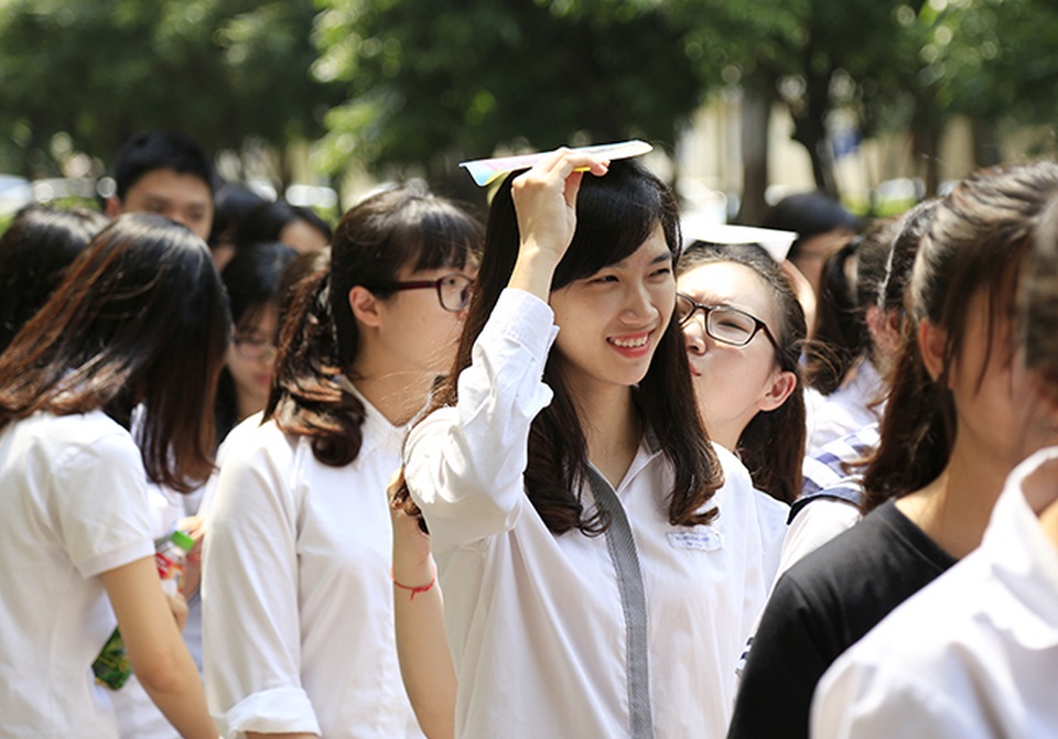 Thi THPT quốc gia trên máy tính: Phải chấp nhận không có bài luận trong đề thi trắc nghiệm! - 4 Thi THPT quốc gia trên máy tính: Phải chấp nhận không có bài luận trong đề thi trắc nghiệm! - 4