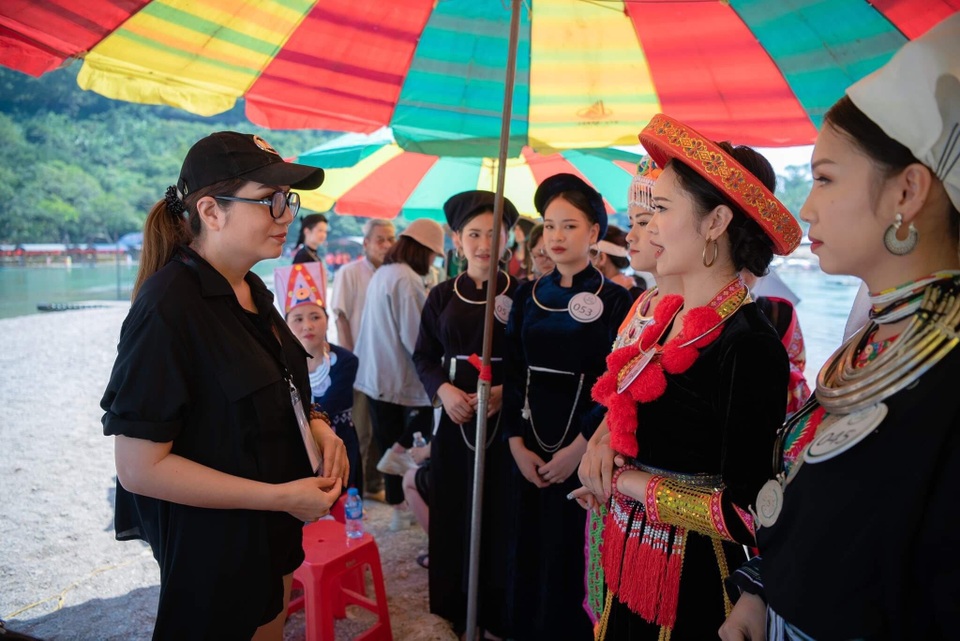 Đạo diễn Nguyễn Việt Thanh: “Thí sinh Người đẹp du lịch non nước Cao Bằng rất đẹp” - 1 Đạo diễn Nguyễn Việt Thanh: “Thí sinh Người đẹp du lịch non nước Cao Bằng rất đẹp” - 1