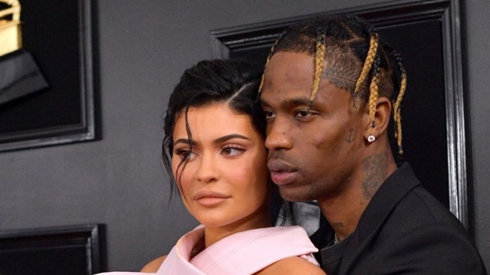 Kylie Jenner: Tôi và Travis Scott giờ là bạn - 6