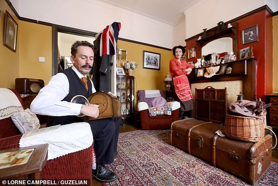 Cuộc sống của cặp đôi “vô địch” về mức độ... cổ điển - 2 Cuộc sống của cặp đôi “vô địch” về mức độ... cổ điển - 2