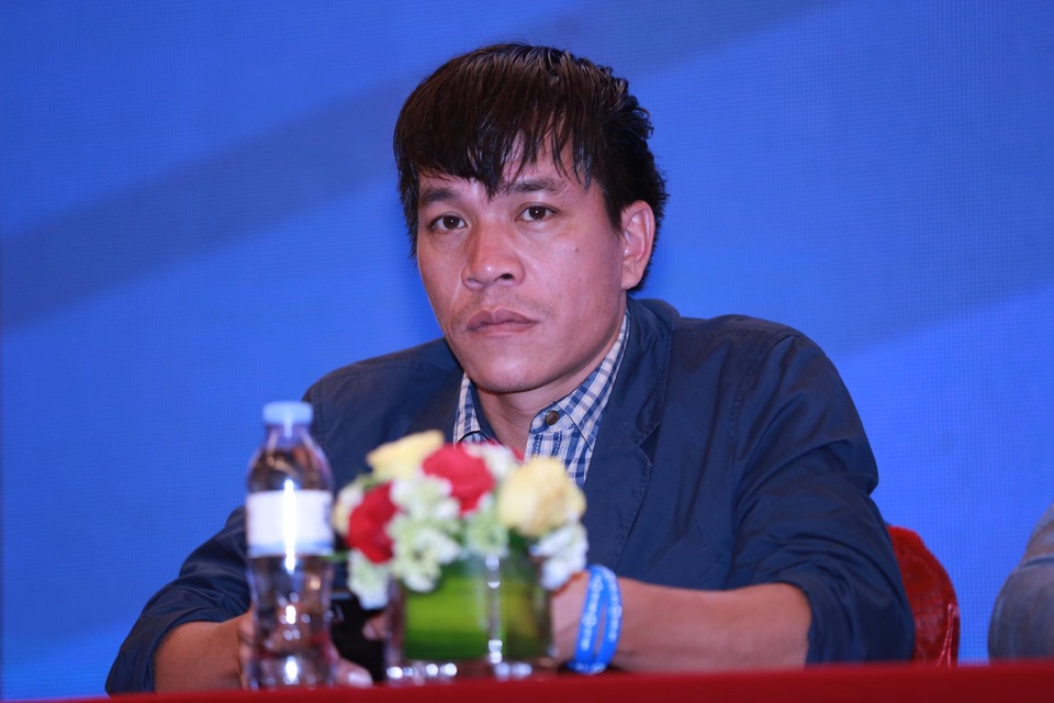 SPL-S2: Sân khấu “phủi” bậc nhất Sài thành đã trở lại - 3 SPL-S2: Sân khấu “phủi” bậc nhất Sài thành đã trở lại - 3