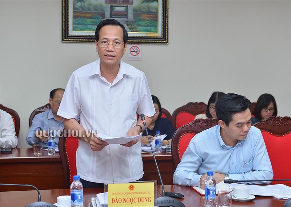 Bộ trưởng Đào Ngọc Dung: Không có chuyện vỡ quỹ bảo hiểm xã hội - 1 Bộ trưởng Đào Ngọc Dung: Không có chuyện vỡ quỹ bảo hiểm xã hội - 1