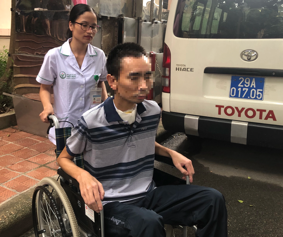 Người đàn ông trở về từ cõi chết nhờ nhận phổi của người cho chết não hiến tặng - 2