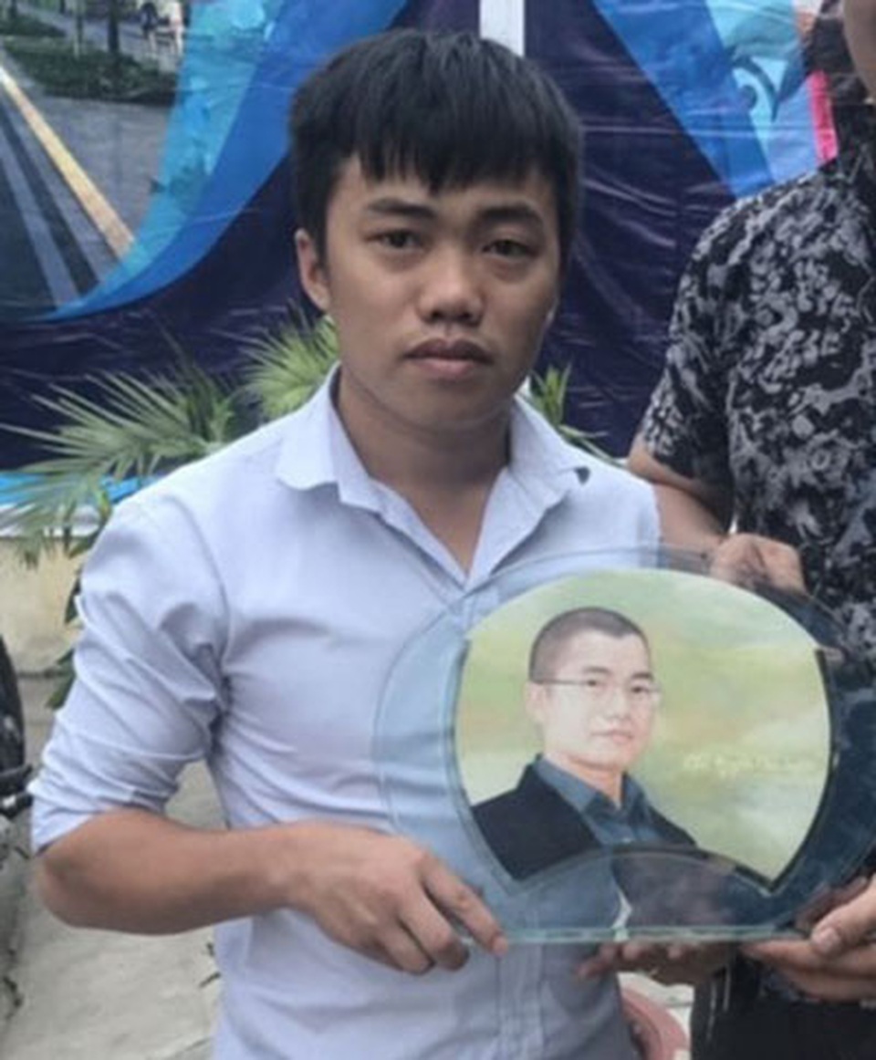 Luyện “Alibaba” là ai? - 2 Luyện “Alibaba” là ai? - 2