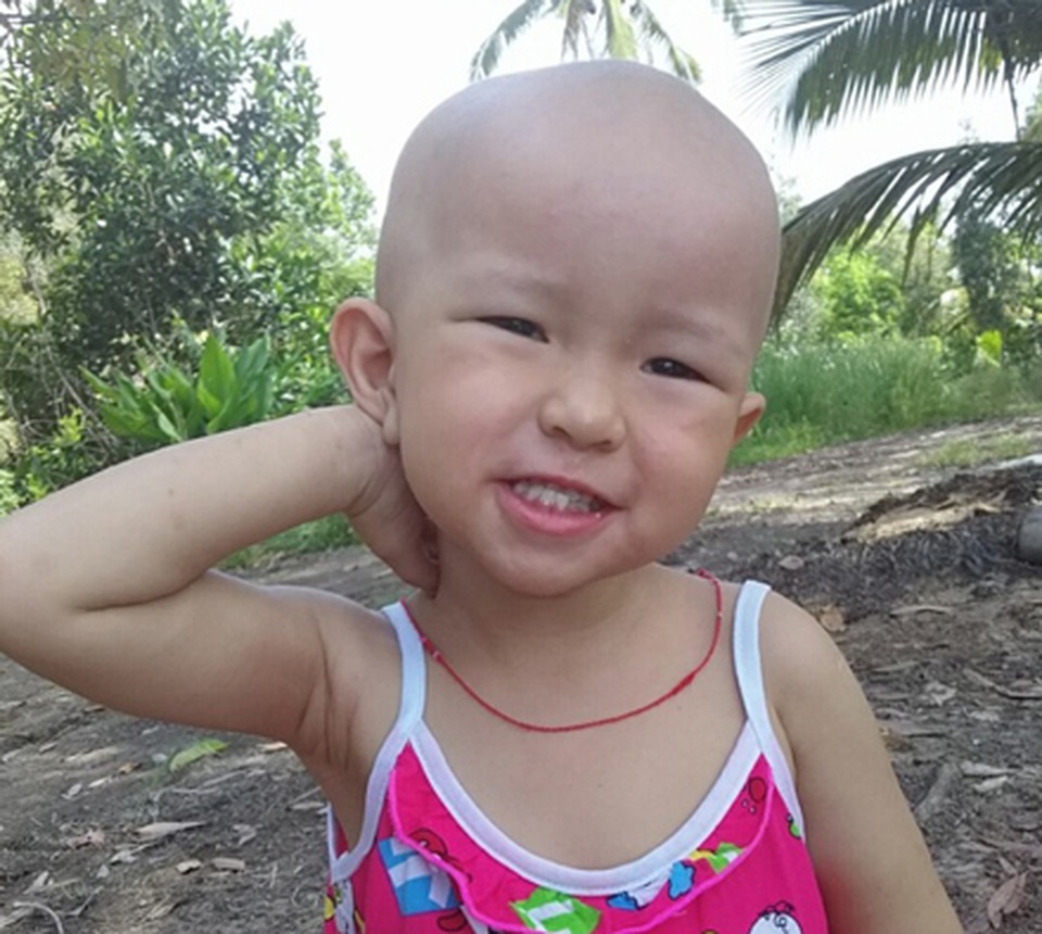 Bé gái bị U nguyên bào thần kinh được bạn đọc giúp đỡ gần 200 triệu đồng - 3 Bé gái bị U nguyên bào thần kinh được bạn đọc giúp đỡ gần 200 triệu đồng - 3