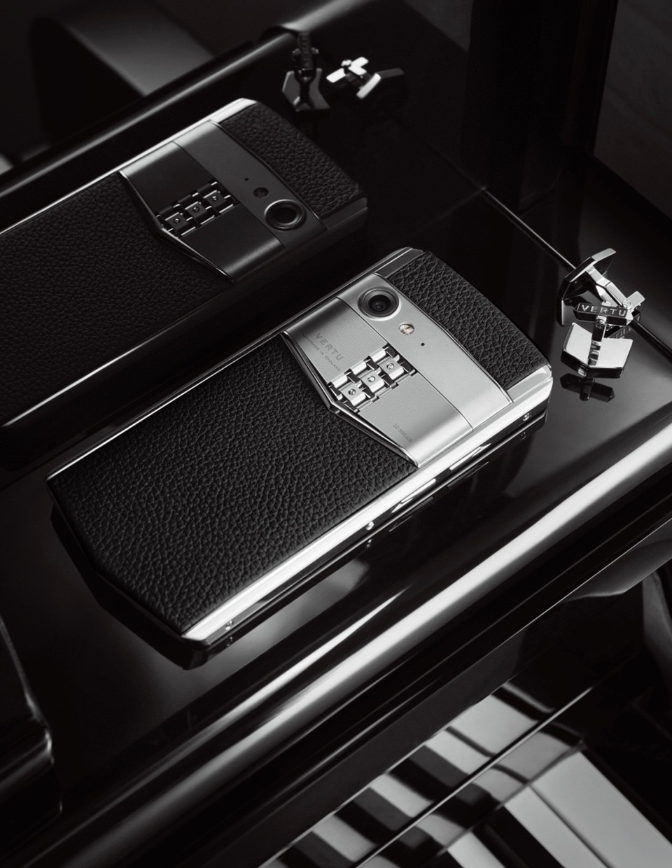 Vertu ra mắt không gian boutique mới tại TP.HCM - 4 Vertu ra mắt không gian boutique mới tại TP.HCM - 4
