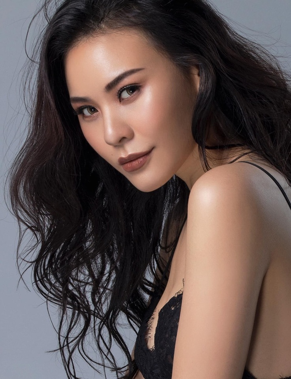 Ca sĩ Kỳ Phương Uyên tiết lộ về cuộc sống làm mẹ đơn thân - 1 Ca sĩ Kỳ Phương Uyên tiết lộ về cuộc sống làm mẹ đơn thân - 1