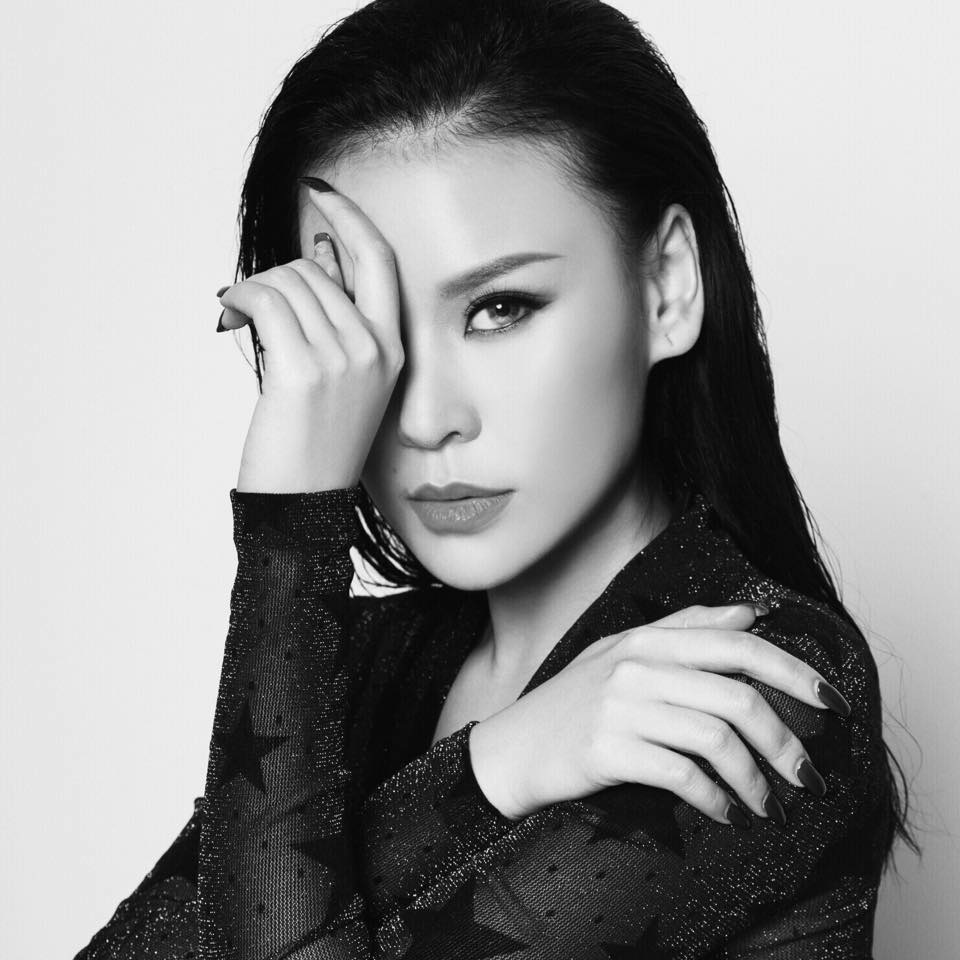 Ca sĩ Kỳ Phương Uyên tiết lộ về cuộc sống làm mẹ đơn thân - 2 Ca sĩ Kỳ Phương Uyên tiết lộ về cuộc sống làm mẹ đơn thân - 2