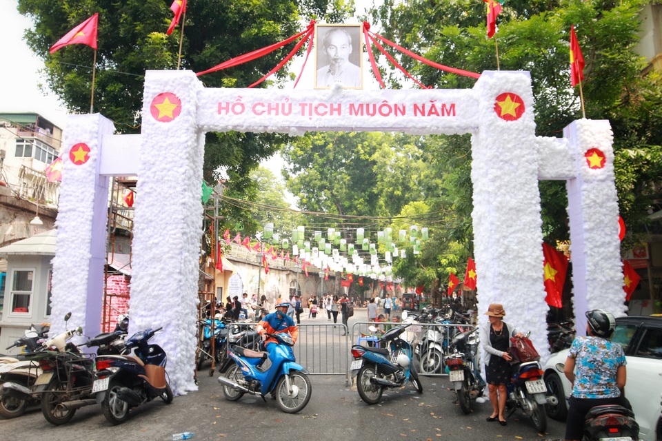 Phố Phùng Hưng tái hiện “Ký ức Hà Nội” trong những năm tháng lịch sử - 1 Phố Phùng Hưng tái hiện “Ký ức Hà Nội” trong những năm tháng lịch sử - 1