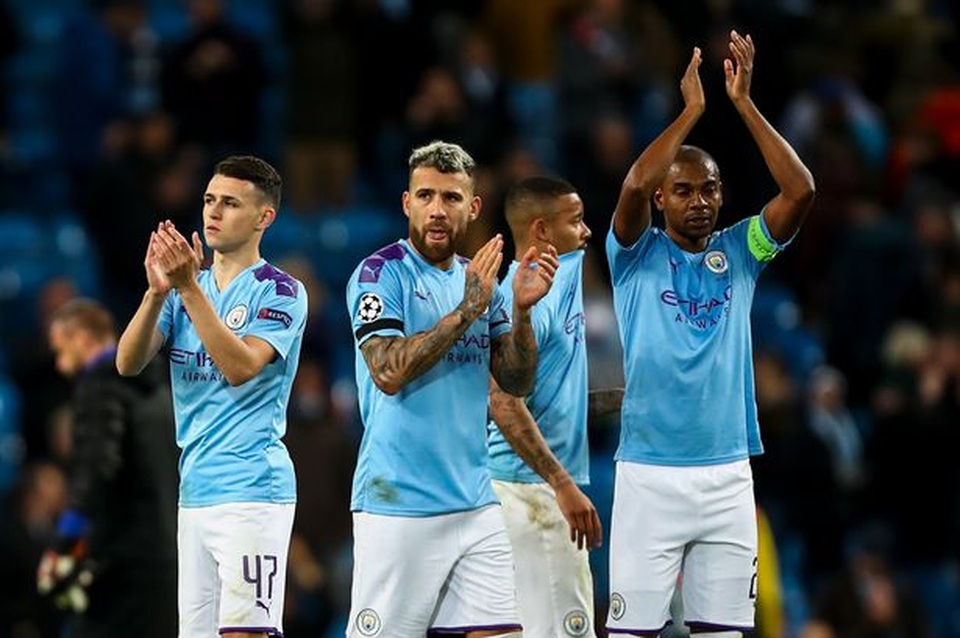 Man City - Wolves: Liverpool đã cất tiếng gọi... - 2