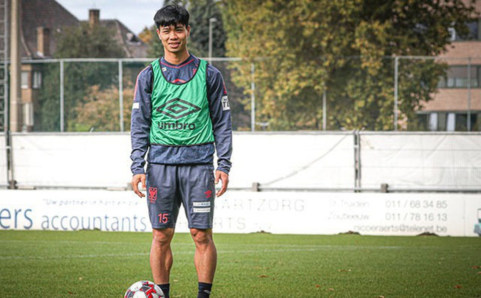 Sint Truidense thua thảm trong ngày Công Phượng “ngồi chơi xơi nước” - 1