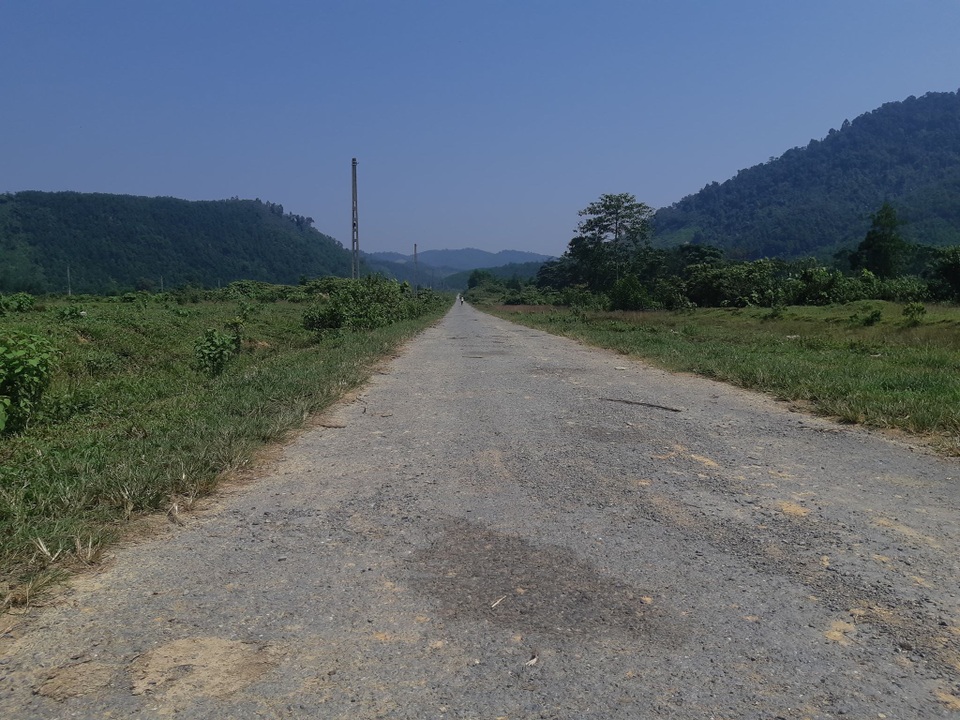 Cơ hội “gặm nhấm” khi khu tái định cư bị bỏ hoang nhiều năm - 6