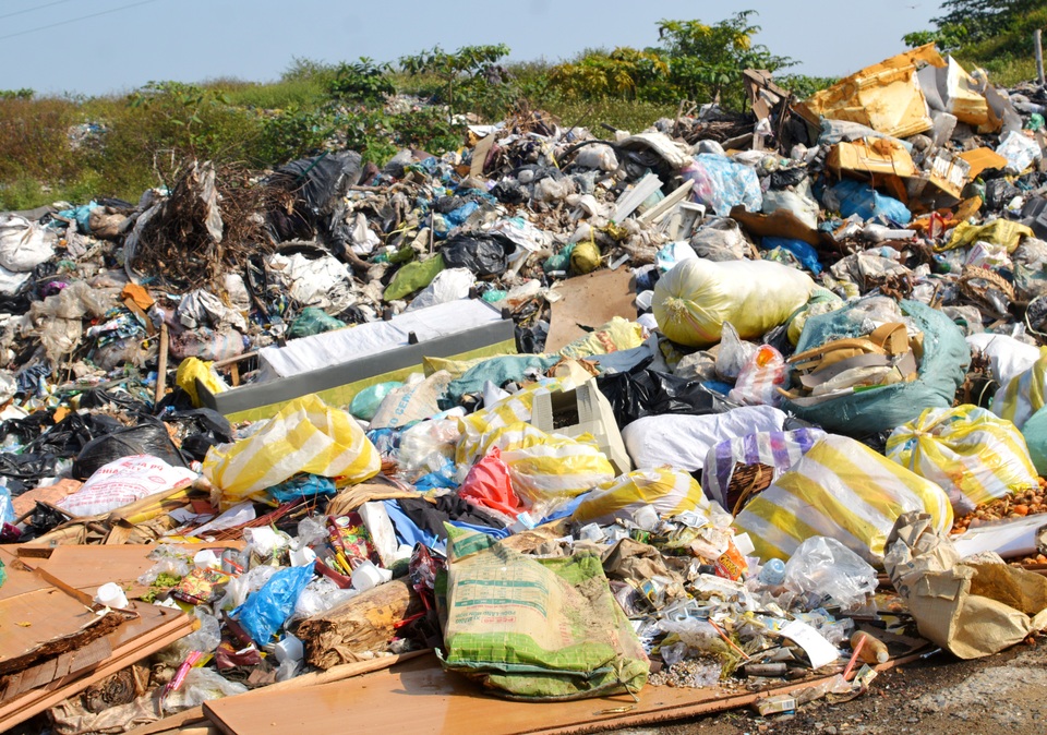 Rác thải sinh hoạt ùn ứ tại Hội An Rác thải sinh hoạt ùn ứ tại Hội An