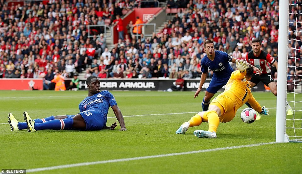 Southampton 1-4 Chelsea: Abraham, Mount tiếp đà thăng hoa - 4 Southampton 1-4 Chelsea: Abraham, Mount tiếp đà thăng hoa - 4