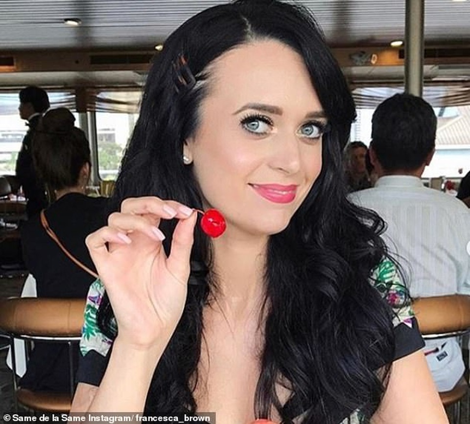 Cuộc sống sẽ thế nào khi một người bình thường quá giống một người nổi tiếng? - 6 Cuộc sống sẽ thế nào khi một người bình thường quá giống một người nổi tiếng? - 6