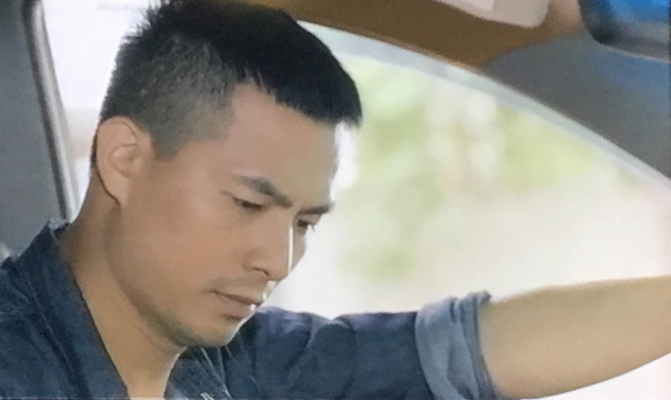 Mạnh Cường “Đại gia chân đất” bị trêu là “NSND Trung Hiếu phiên bản lỗi” - 1 Mạnh Cường “Đại gia chân đất” bị trêu là “NSND Trung Hiếu phiên bản lỗi” - 1