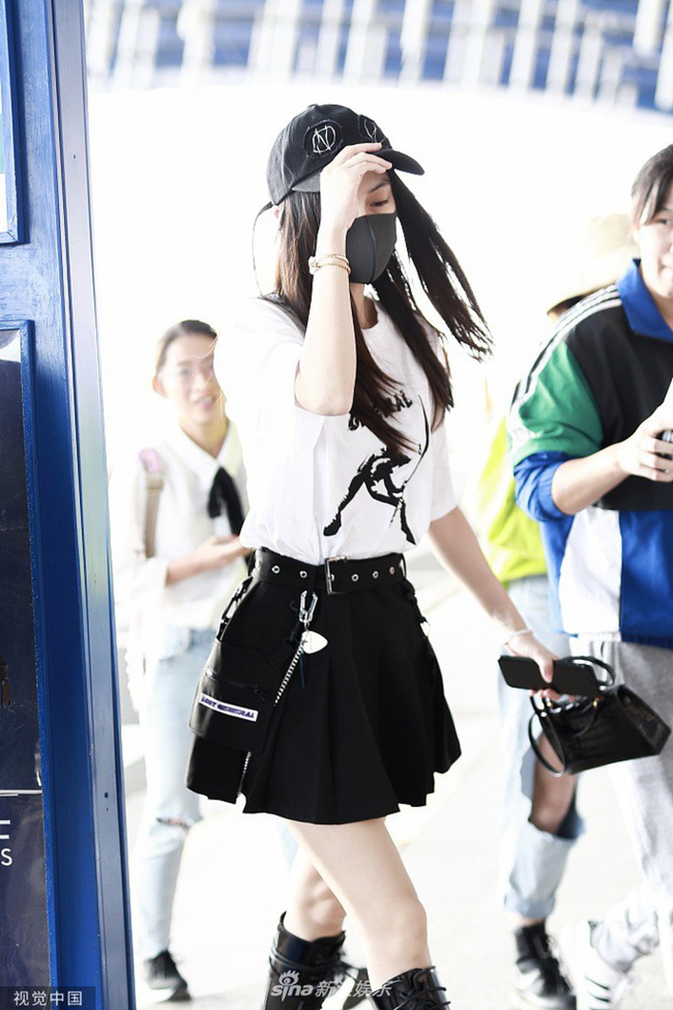 Angelababy đẹp xuất sắc trên thảm đỏ LHP Busan - 13