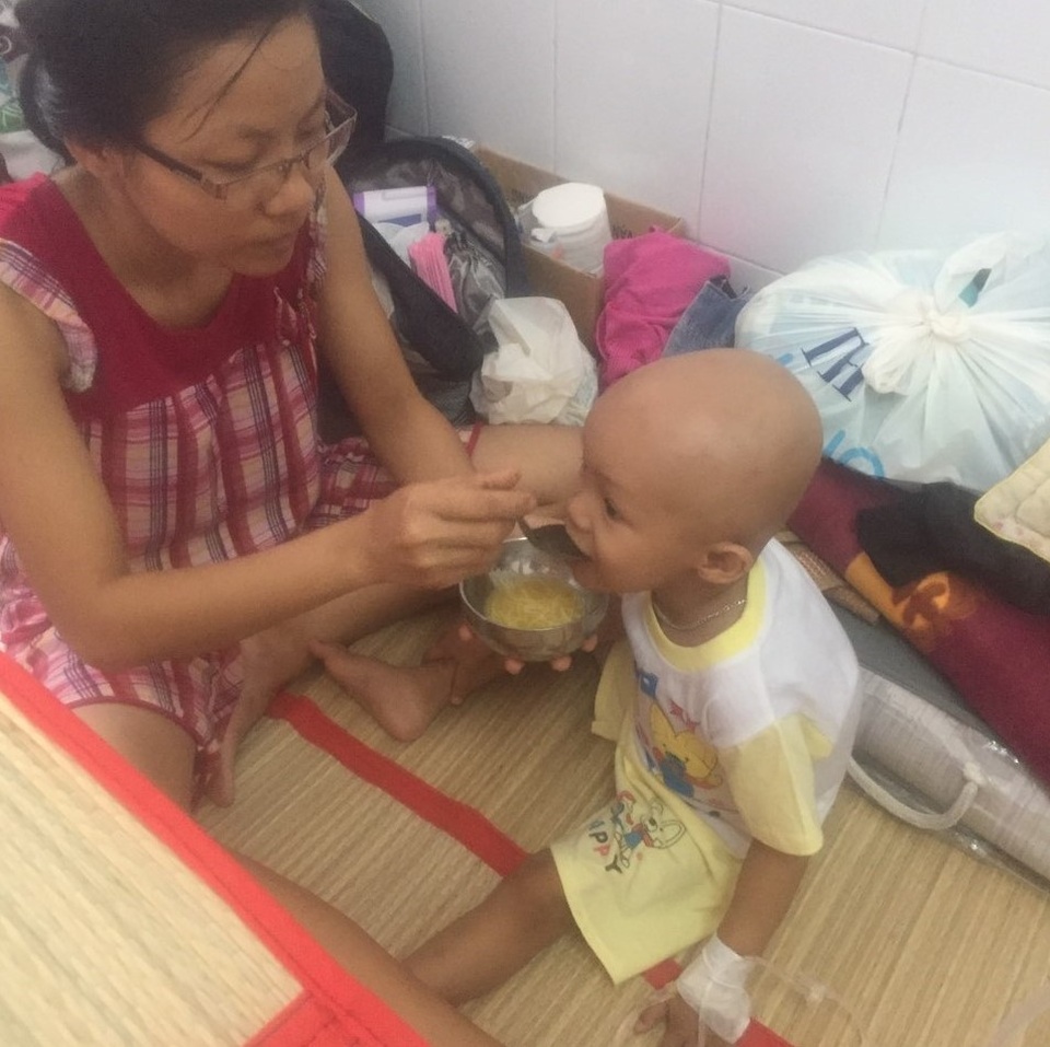Xin cứu lấy đứa con cầu của nữ hộ sinh nghèo - 3 Xin cứu lấy đứa con cầu của nữ hộ sinh nghèo - 3