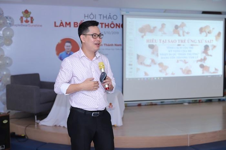 Bố mẹ thông thái cần biết cách kết nối cảm xúc với con - 1 Bố mẹ thông thái cần biết cách kết nối cảm xúc với con - 1