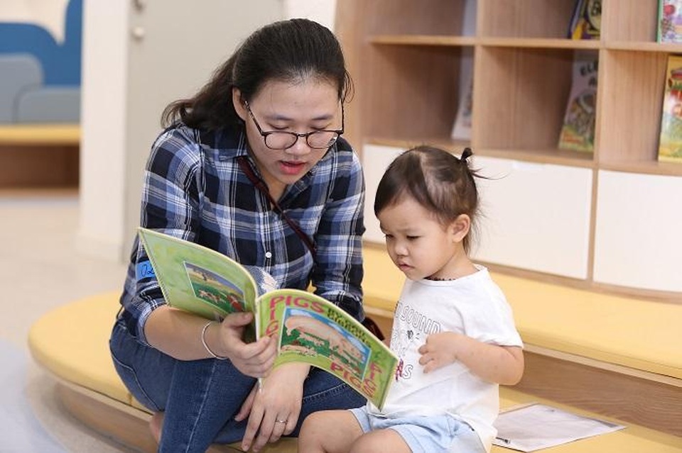 Bố mẹ thông thái cần biết cách kết nối cảm xúc với con - 2 Bố mẹ thông thái cần biết cách kết nối cảm xúc với con - 2