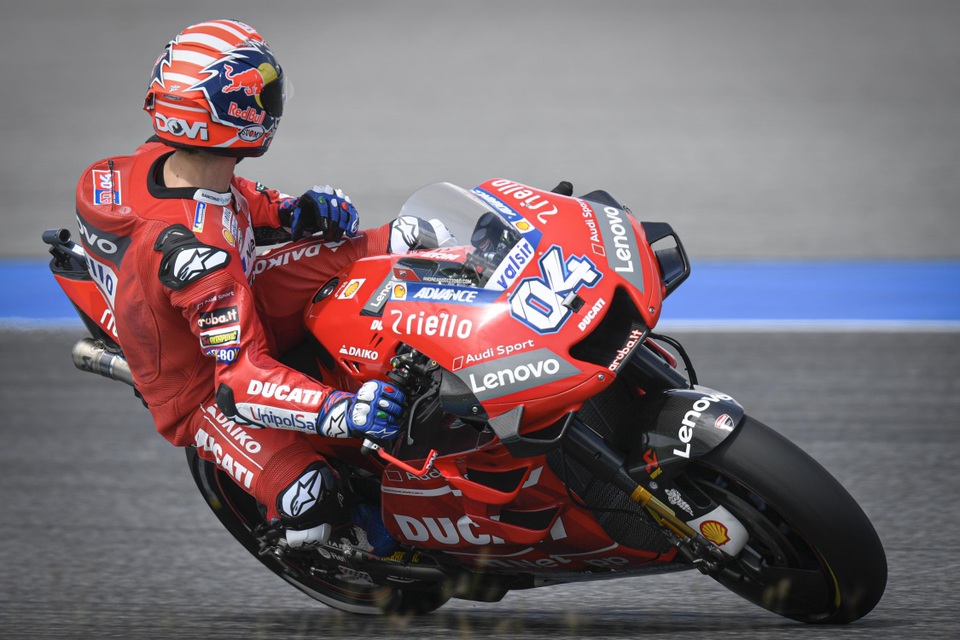 Chặng 15 MotoGP 2019: Marquez thắng ấn tượng trước Quartararo để vô địch thế giới - 15 Chặng 15 MotoGP 2019: Marquez thắng ấn tượng trước Quartararo để vô địch thế giới - 15
