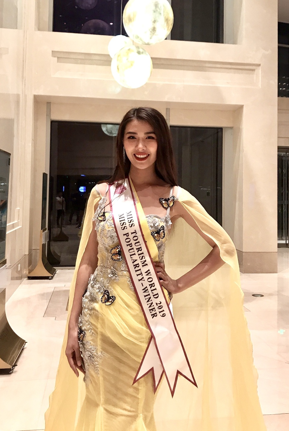 Tường Vy đạt danh hiệu Hoa hậu Du lịch Thế giới 2019 được yêu thích nhất - 3 Tường Vy đạt danh hiệu Hoa hậu Du lịch Thế giới 2019 được yêu thích nhất - 3