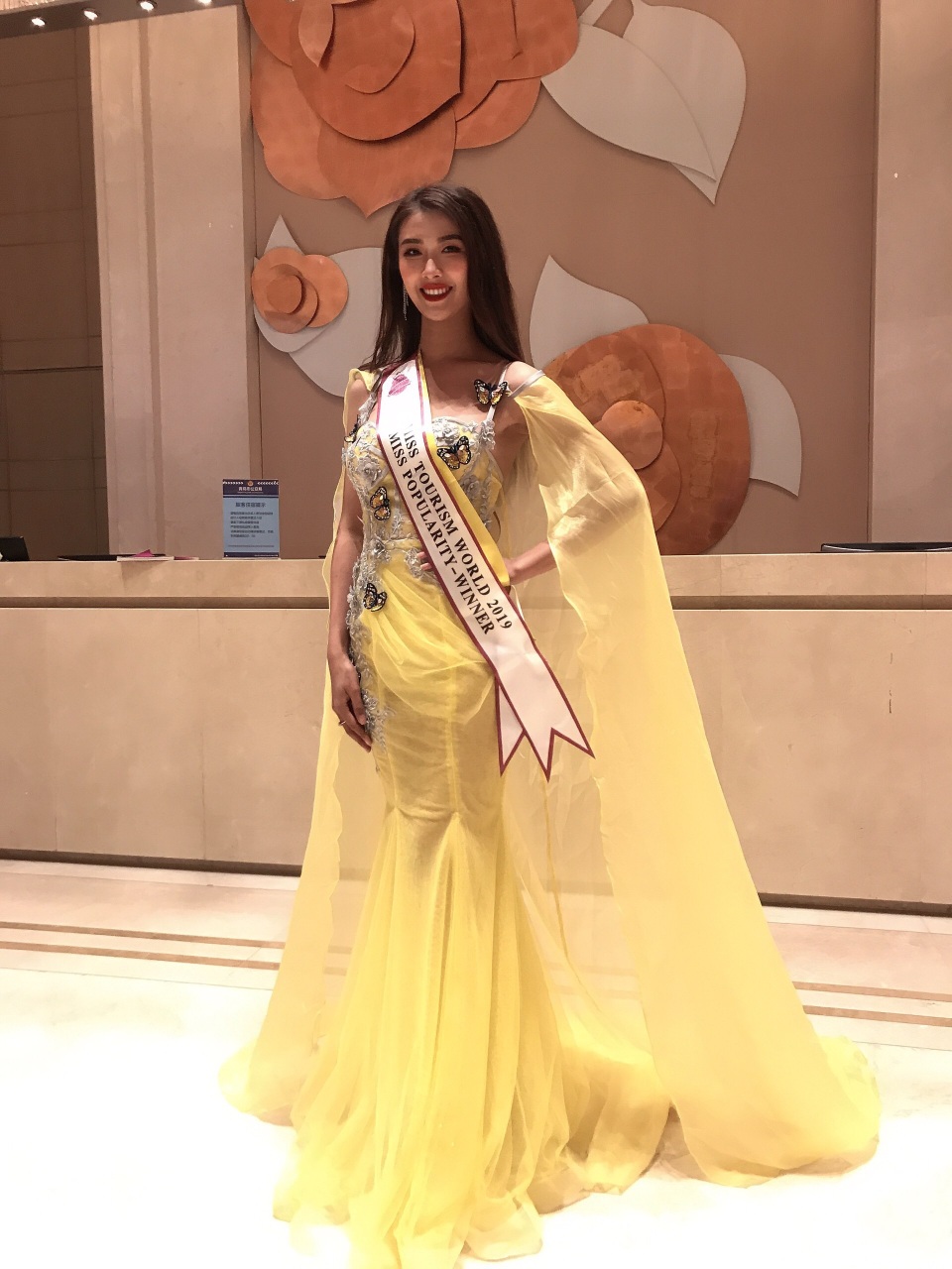 Tường Vy đạt danh hiệu Hoa hậu Du lịch Thế giới 2019 được yêu thích nhất - 2 Tường Vy đạt danh hiệu Hoa hậu Du lịch Thế giới 2019 được yêu thích nhất - 2