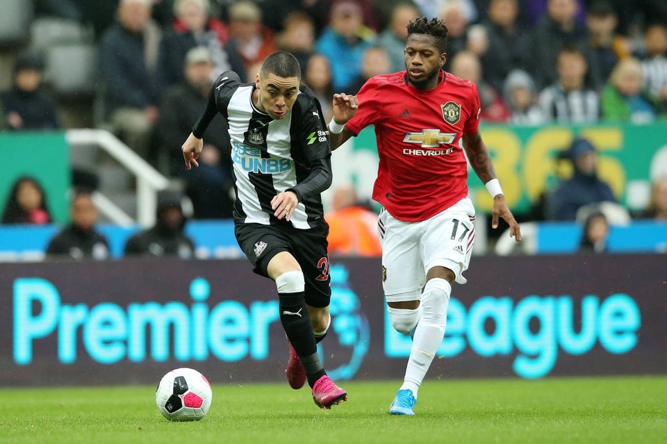 Man Utd - Liverpool: Khi “cả thế giới” quay lưng với “Quỷ đỏ” - 2 Man Utd - Liverpool: Khi “cả thế giới” quay lưng với “Quỷ đỏ” - 2