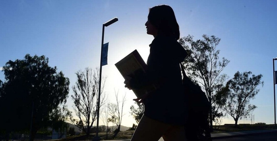 Những cú sốc vị thành niên của “những đứa trẻ nhảy dù” - 1