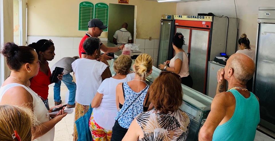 Trải nghiệm khó quên của du khách Việt ở Cuba, hàng hóa khan hiếm và đắt đỏ - 2 Trải nghiệm khó quên của du khách Việt ở Cuba, hàng hóa khan hiếm và đắt đỏ - 2
