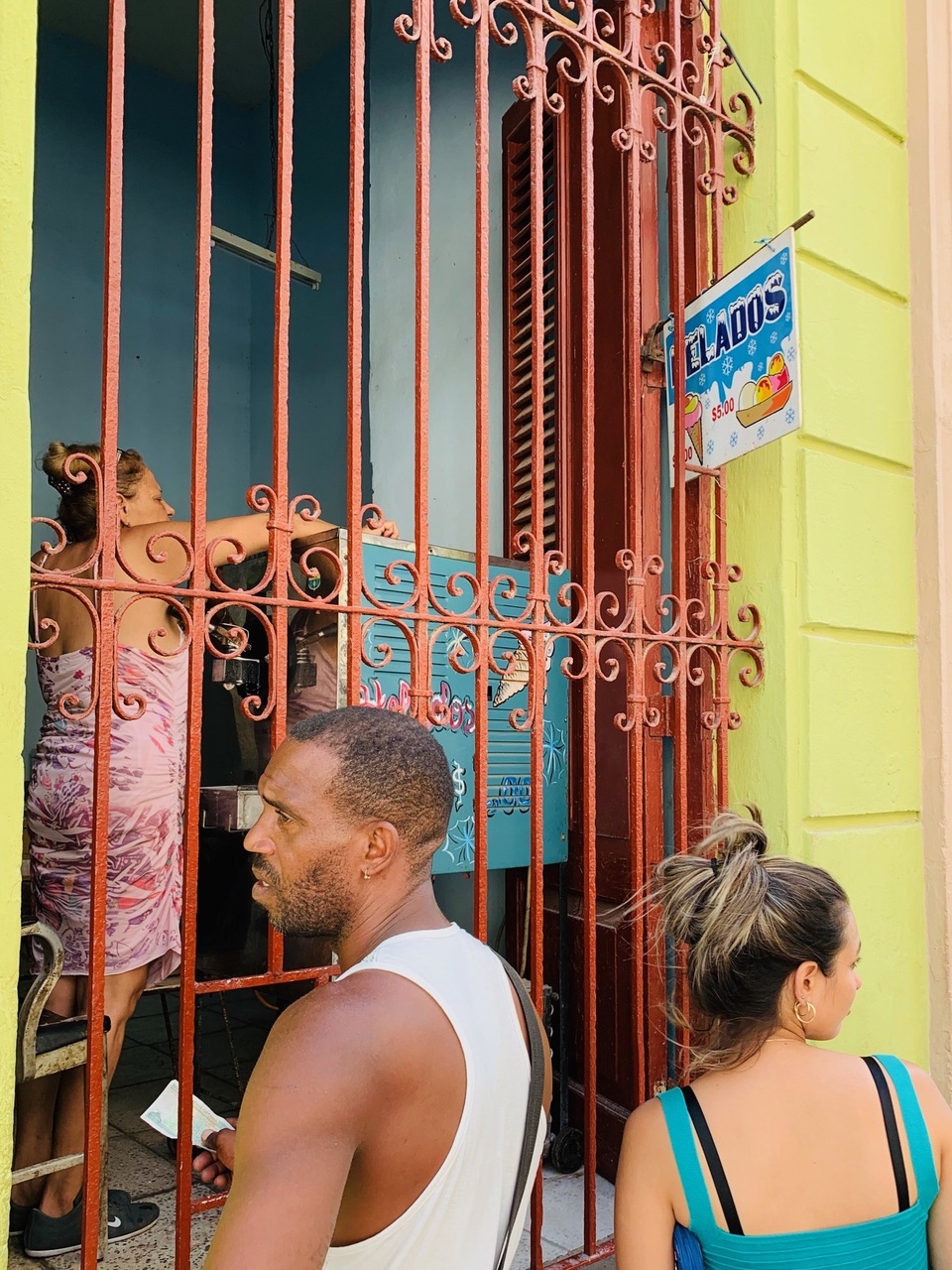 Trải nghiệm khó quên của du khách Việt ở Cuba, hàng hóa khan hiếm và đắt đỏ - 6 Trải nghiệm khó quên của du khách Việt ở Cuba, hàng hóa khan hiếm và đắt đỏ - 6