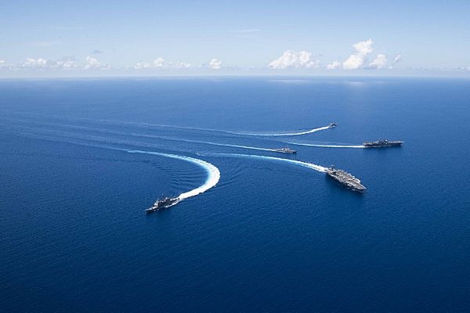 Nhóm tác chiến tàu sân bay, tàu đổ bộ Mỹ tập trận đạn thật tại Biển Đông - 6 Nhóm tác chiến tàu sân bay, tàu đổ bộ Mỹ tập trận đạn thật tại Biển Đông - 6