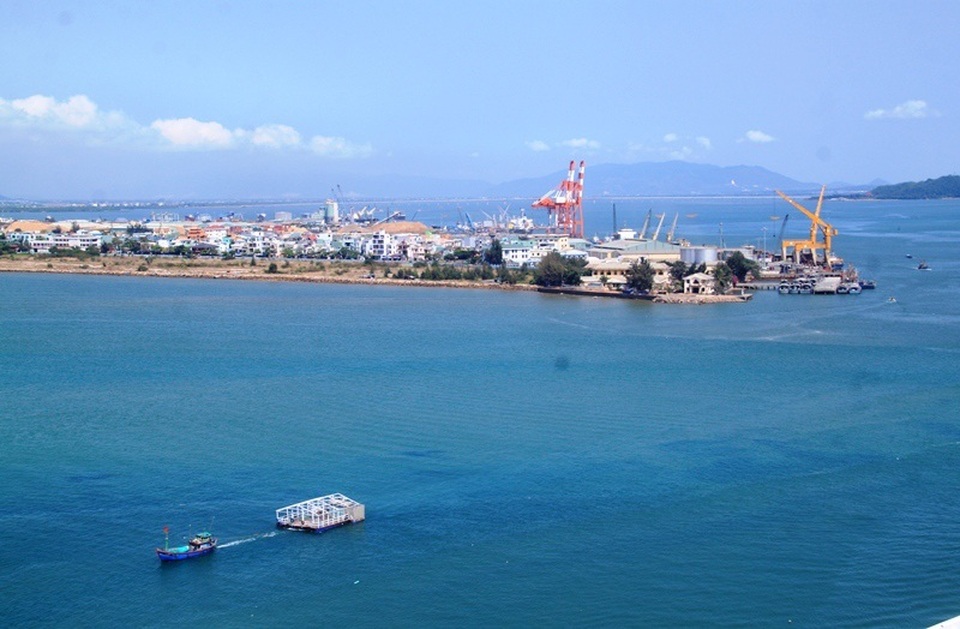 Khước từ đề xuất đổ 300.000m3 bùn ra biển Quy Nhơn - 3 Khước từ đề xuất đổ 300.000m3 bùn ra biển Quy Nhơn - 3